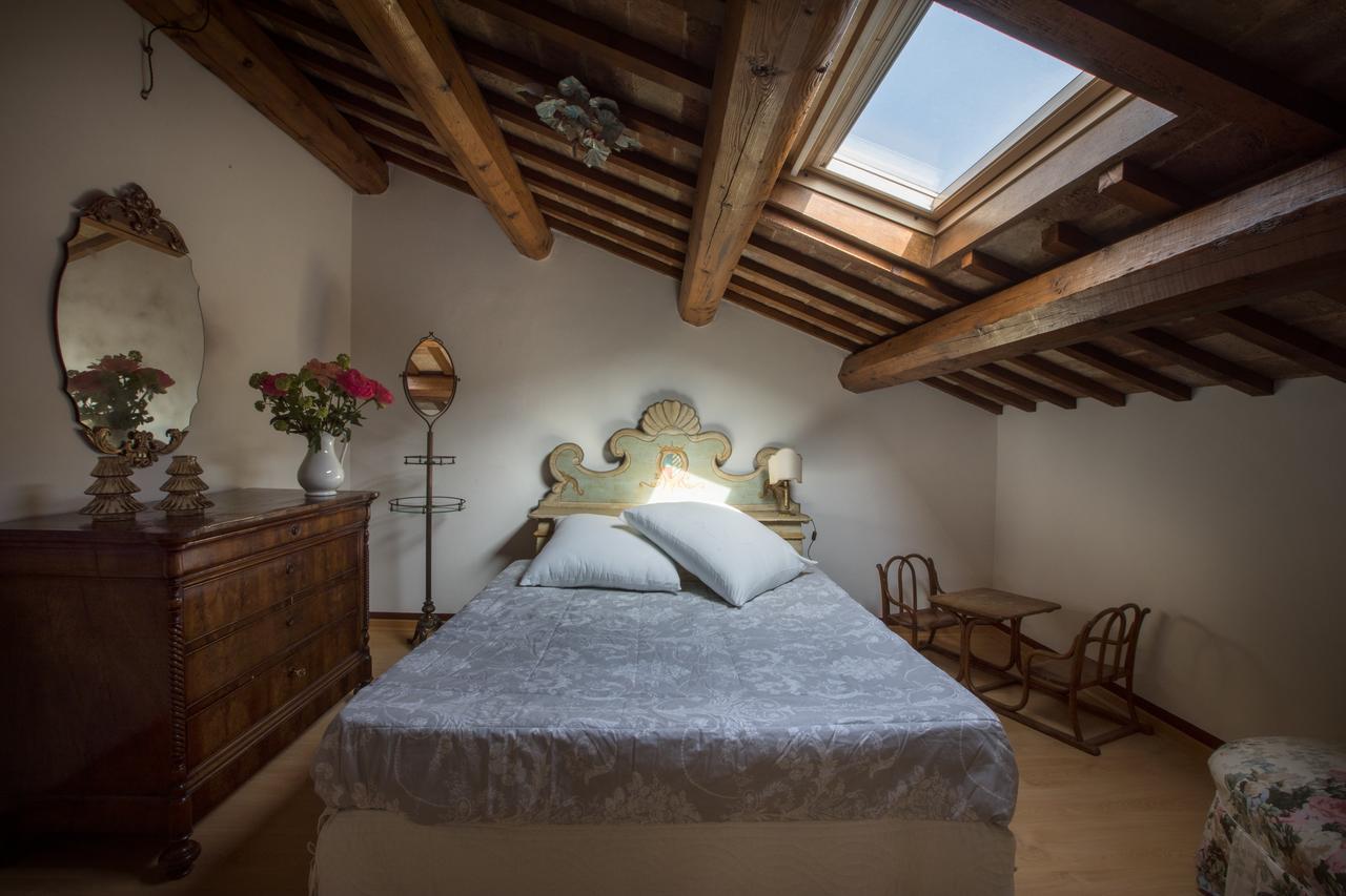 Large Double Room,663543198:JPEG